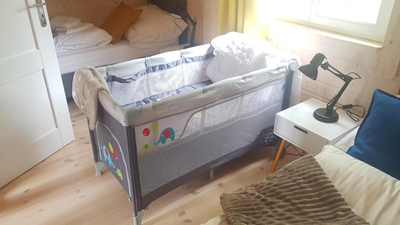 ニエホジェ Rodzinka B&Mヴィラ エクステリア 写真